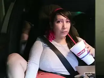 Vickiebee — Stripchat recorded stream image, 04.02.2026 22:30