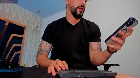 Petesevans — Stripchat recorded stream screenshot (04 Feb 2026)