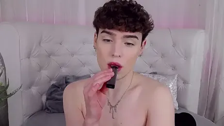 RobbyCharming — Stripchat recorded stream image, 05.02.2026 04:00