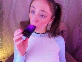 lexi-split — Camsoda recorded stream screenshot (05 Feb 2026)