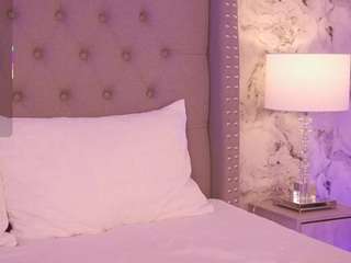 charlotte-harris — Camsoda recorded stream screenshot (05 Feb 2026)