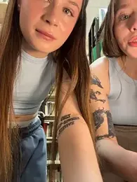 mmelicious — Stripchat recorded stream screenshot (05 Feb 2026)