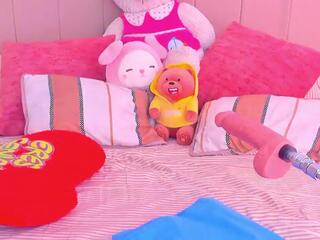 Bella Fontana — Flirt4free recorded stream screenshot (05 Feb 2026)