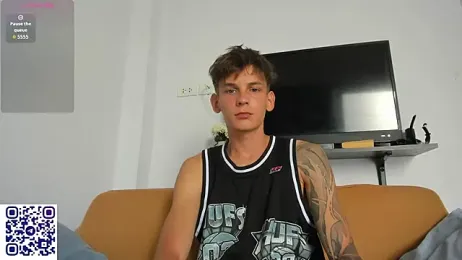 MiracleCam — Stripchat recorded stream screenshot (06 Feb 2026)