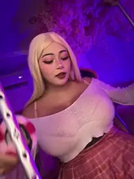 seraphine23 — Stripchat recorded stream image, 07.02.2026 01:20