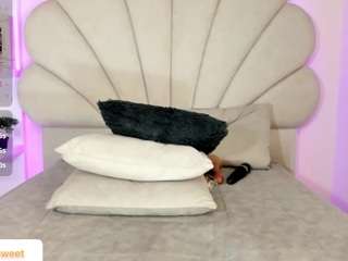 daniela-tovar — Camsoda recorded stream screenshot (08 Feb 2026)