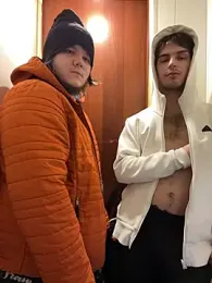 desiredude9 — Stripchat recorded stream screenshot (08 Feb 2026)