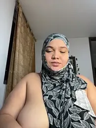 sweetmuslim01 — Stripchat recorded stream screenshot (08 Feb 2026)