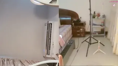 Krismil3 — Stripchat recorded stream image, 08.02.2026 22:30