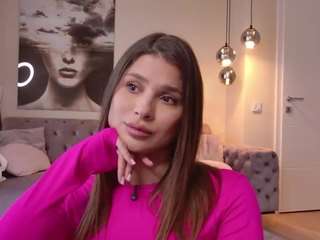 lenna-goddess — Camsoda recorded stream image, 09.02.2026 07:50