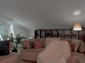 sweetndcrazy — Chaturbate recorded stream screenshot (09 Feb 2026)