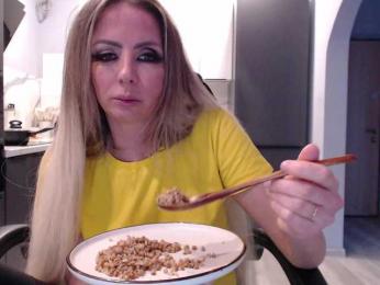blondalina — Bongacams recorded stream image, 09.02.2026 08:50