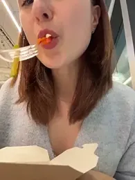 Dina_Tease — Stripchat recorded stream screenshot (09 Feb 2026)