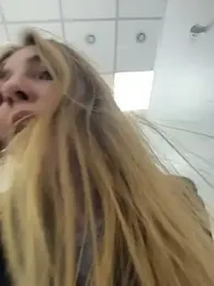 Sunny___Bunny — Stripchat recorded stream screenshot (09 Feb 2026)