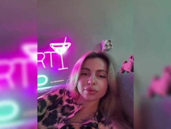 Nataliecroys — Bongacams recorded stream image, 04.03.2025 22:30