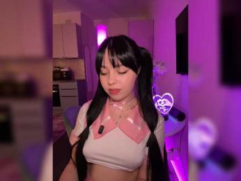 Businka13 — Bongacams recorded stream image, 09.02.2026 17:50
