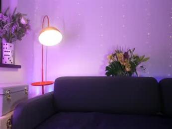 littlee33 — Chaturbate recorded stream screenshot (09 Feb 2026)