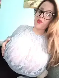 Emma96_hot — Stripchat recorded stream screenshot (10 Feb 2026)