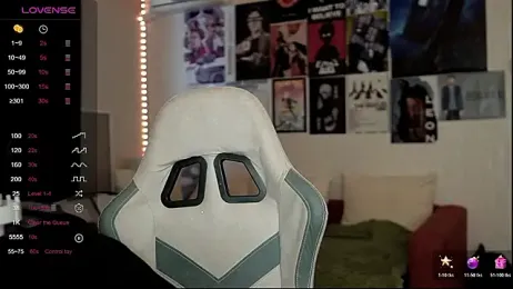 Traharaa — Stripchat recorded stream screenshot (10 Feb 2026)