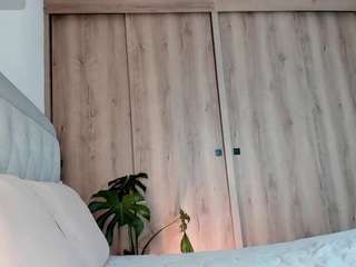 lauracriistina — Camsoda recorded stream screenshot (10 Feb 2026)