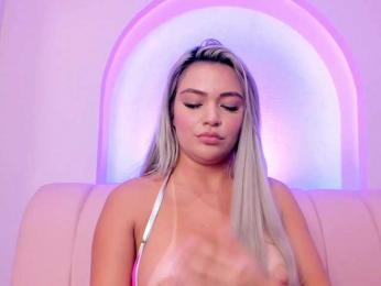 milaowens — Bongacams recorded stream screenshot (11 Feb 2026)