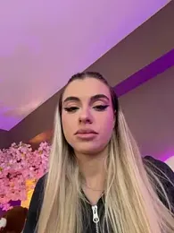 HaileyMadow — Stripchat recorded stream image, 12.02.2026 08:20