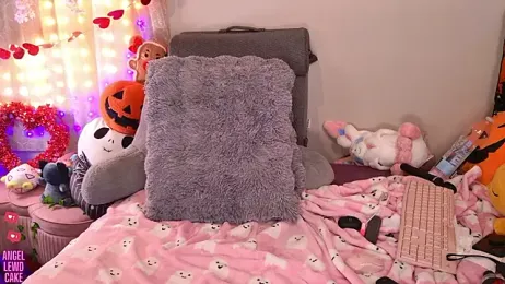 Angel-Lewd-Cake — Stripchat recorded stream image, 12.02.2026 10:20