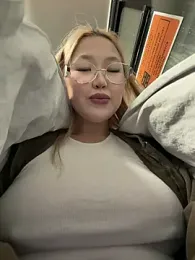 Aiko_Yumi — Stripchat recorded stream image, 12.02.2026 17:40