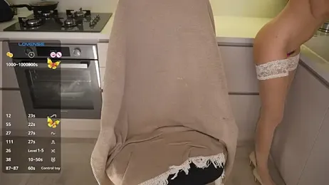 Vassiilisa — Stripchat recorded stream screenshot (12 Feb 2026)