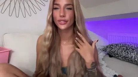 KENNIEXROSE — Stripchat recorded stream screenshot (12 Feb 2026)