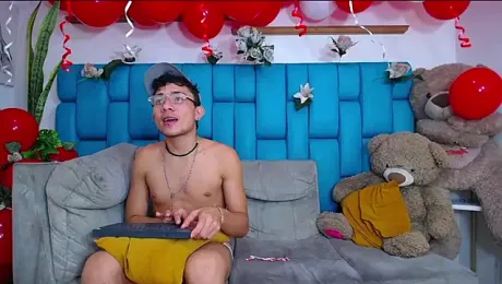 Hot_Boys_Latinos_X — Stripchat recorded stream screenshot (12 Feb 2026)