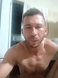 RobertoLuiz84 — Stripchat recorded stream image, 13.02.2026 01:40