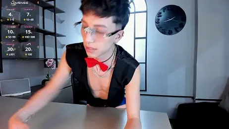 Tiam_muller — Stripchat recorded stream screenshot (13 Feb 2026)