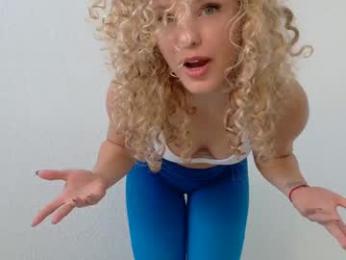 theislandgirl — Chaturbate recorded stream screenshot (13 Feb 2026)