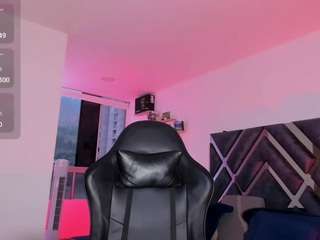 nicollealexandra — Camsoda recorded stream screenshot (14 Feb 2026)