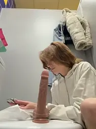 -AngelAri- — Stripchat recorded stream screenshot (14 Feb 2026)