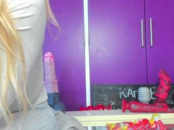 siswet19 — Chaturbate recorded stream screenshot (05 Mar 2025)