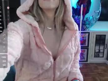 vixen_lockheart — Chaturbate recorded stream screenshot (15 Feb 2026)
