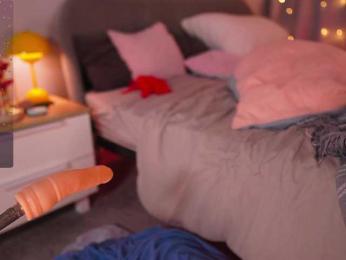 CherryGirlfriend — Bongacams recorded stream image, 15.02.2026 19:00