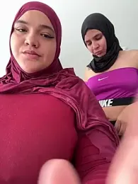 sweetmuslim01 — Stripchat recorded stream screenshot (15 Feb 2026)
