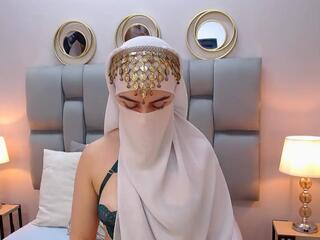 Aliah Manzur — Flirt4free recorded stream screenshot (16 Feb 2026)