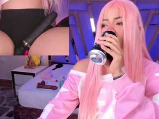 lilapop4 — Camsoda recorded stream image, 16.02.2026 13:40