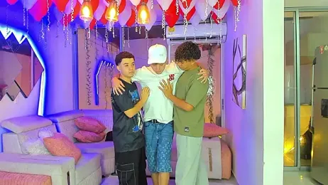 Houseofwarrios — Stripchat recorded stream screenshot (17 Feb 2026)