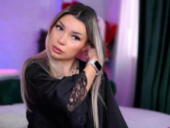 ArtTeasee — Bongacams recorded stream image, 17.02.2026 07:30