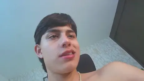 Lander_Cruz — Stripchat recorded stream image, 17.02.2026 17:40
