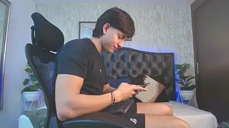 Lander_Cruz — Stripchat recorded stream image, 17.02.2026 17:40