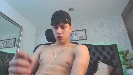 Lander_Cruz — Stripchat recorded stream image, 17.02.2026 17:40