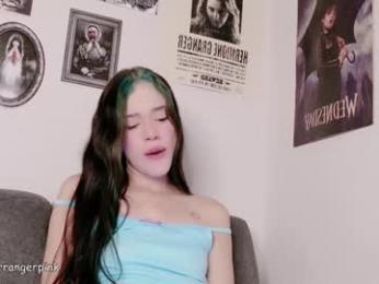 power_ranger_pink — Chaturbate recorded stream image, 17.02.2026 23:20