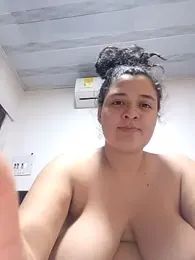 Liancy — Stripchat recorded stream screenshot (17 Feb 2026)