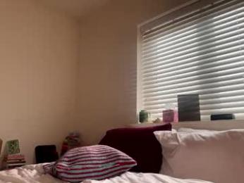 justbecauseiloveit — Chaturbate recorded stream screenshot (19 Feb 2026)